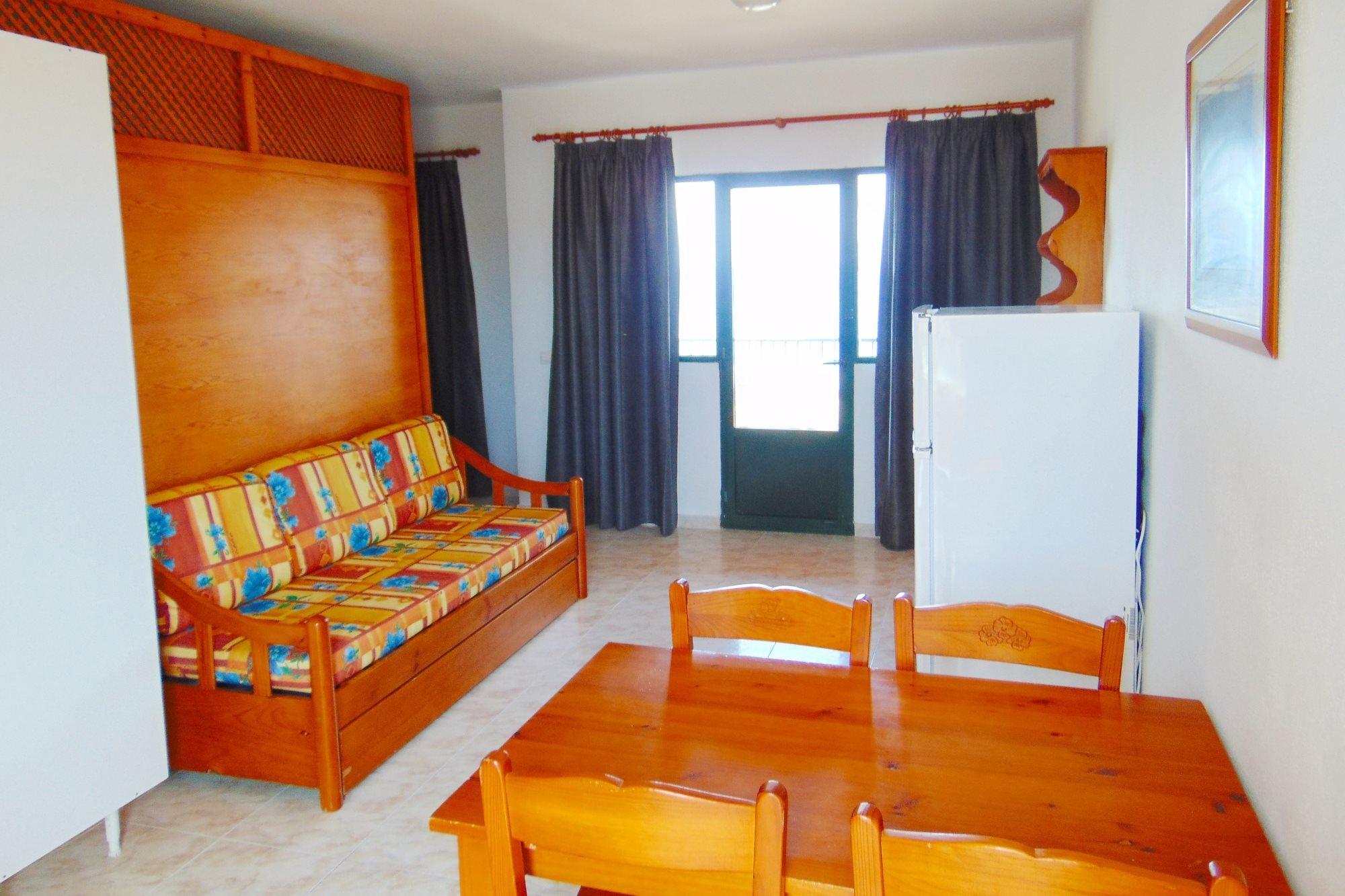 Apartamentos Moon Dreams Cabo De Banos Cala'N Blanes  Eksteriør bilde