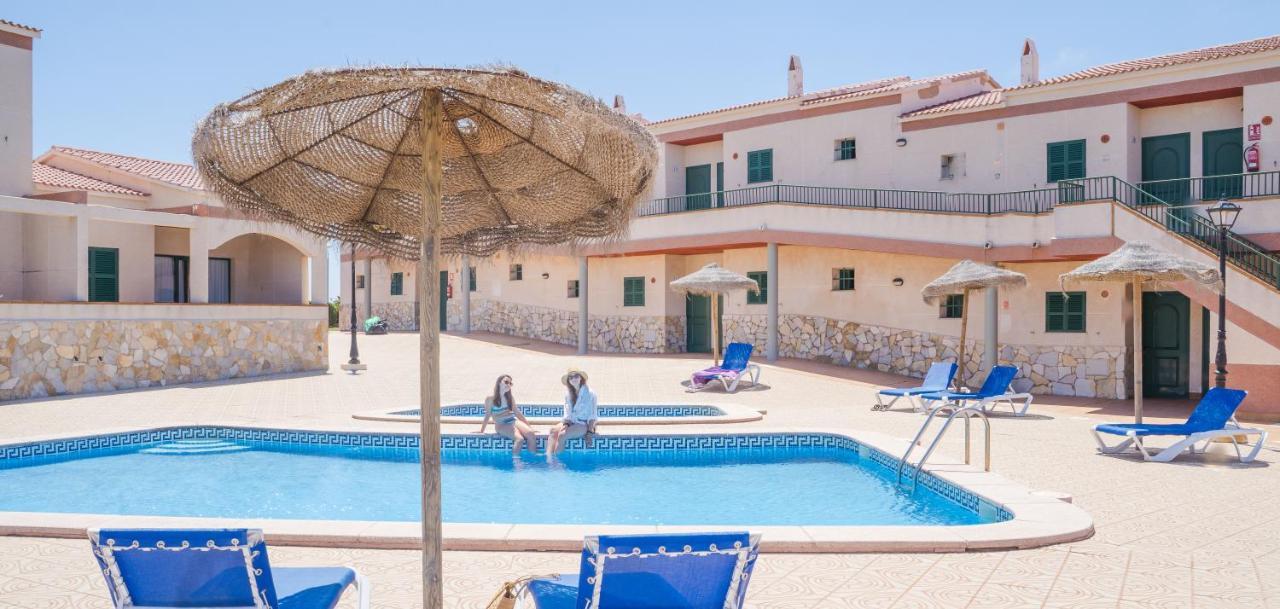Apartamentos Moon Dreams Cabo De Banos Cala'N Blanes  Eksteriør bilde