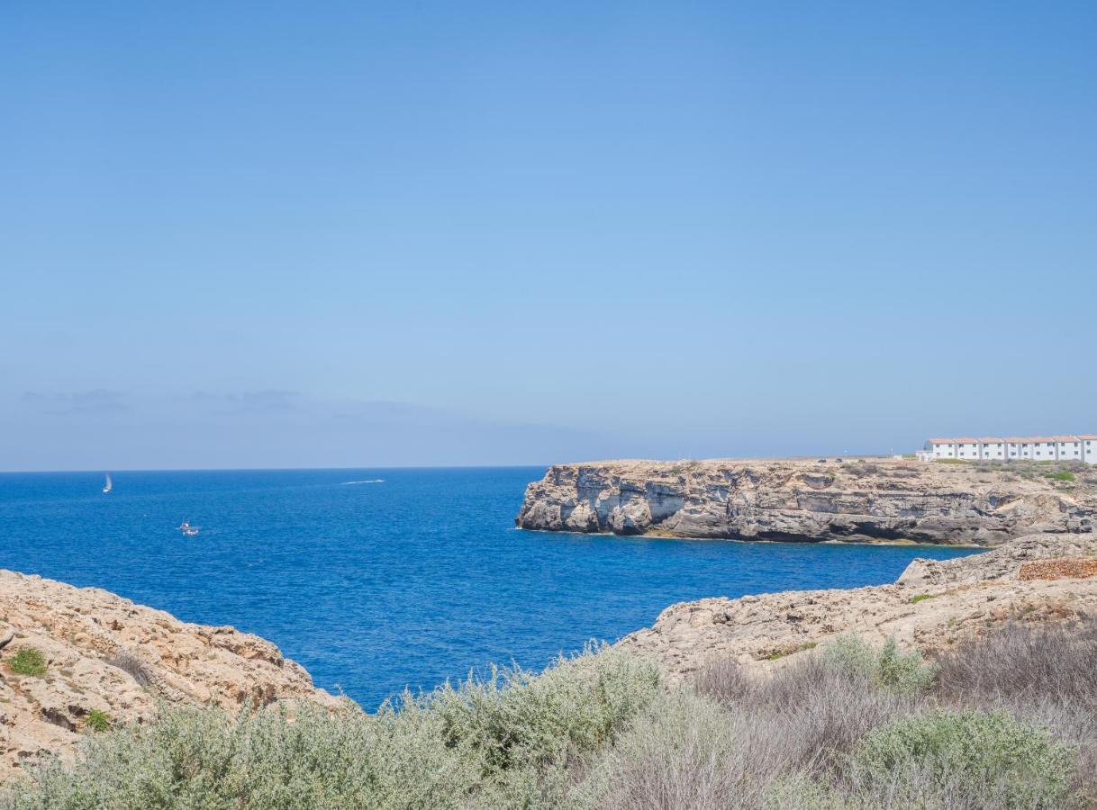 Apartamentos Moon Dreams Cabo De Banos Cala'N Blanes  Eksteriør bilde