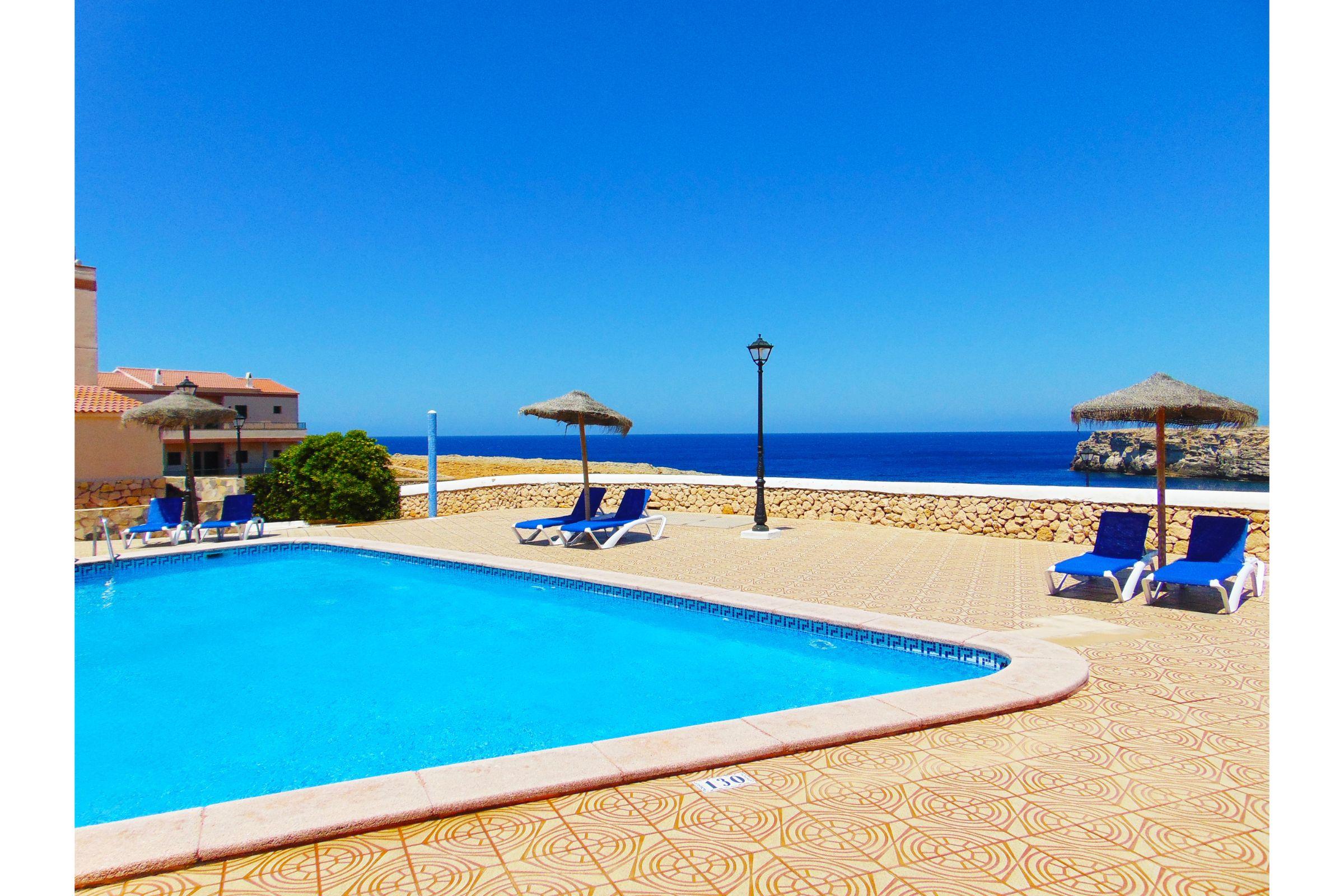 Apartamentos Moon Dreams Cabo De Banos Cala'N Blanes  Eksteriør bilde