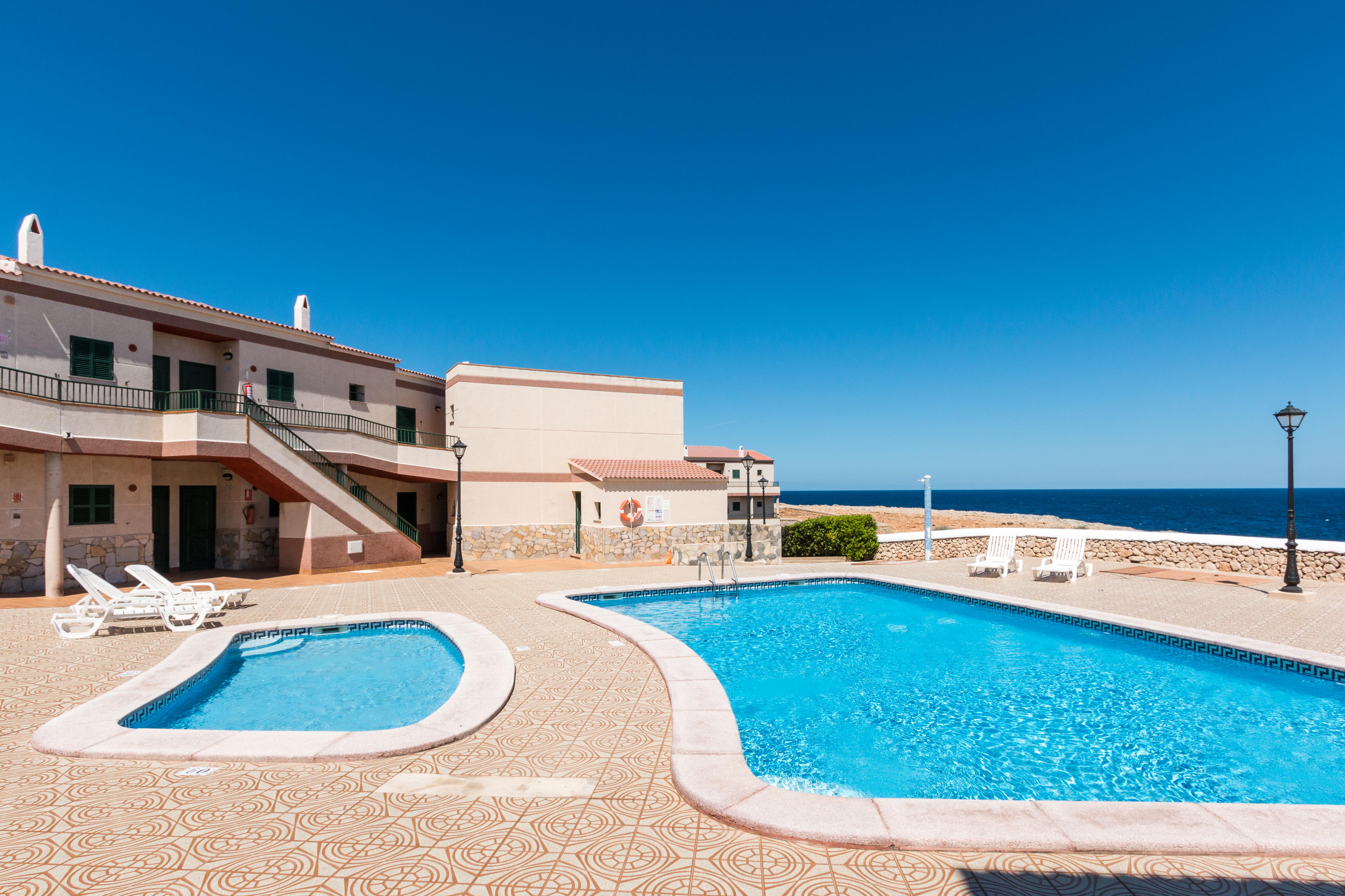 Apartamentos Moon Dreams Cabo De Banos Cala'N Blanes  Eksteriør bilde