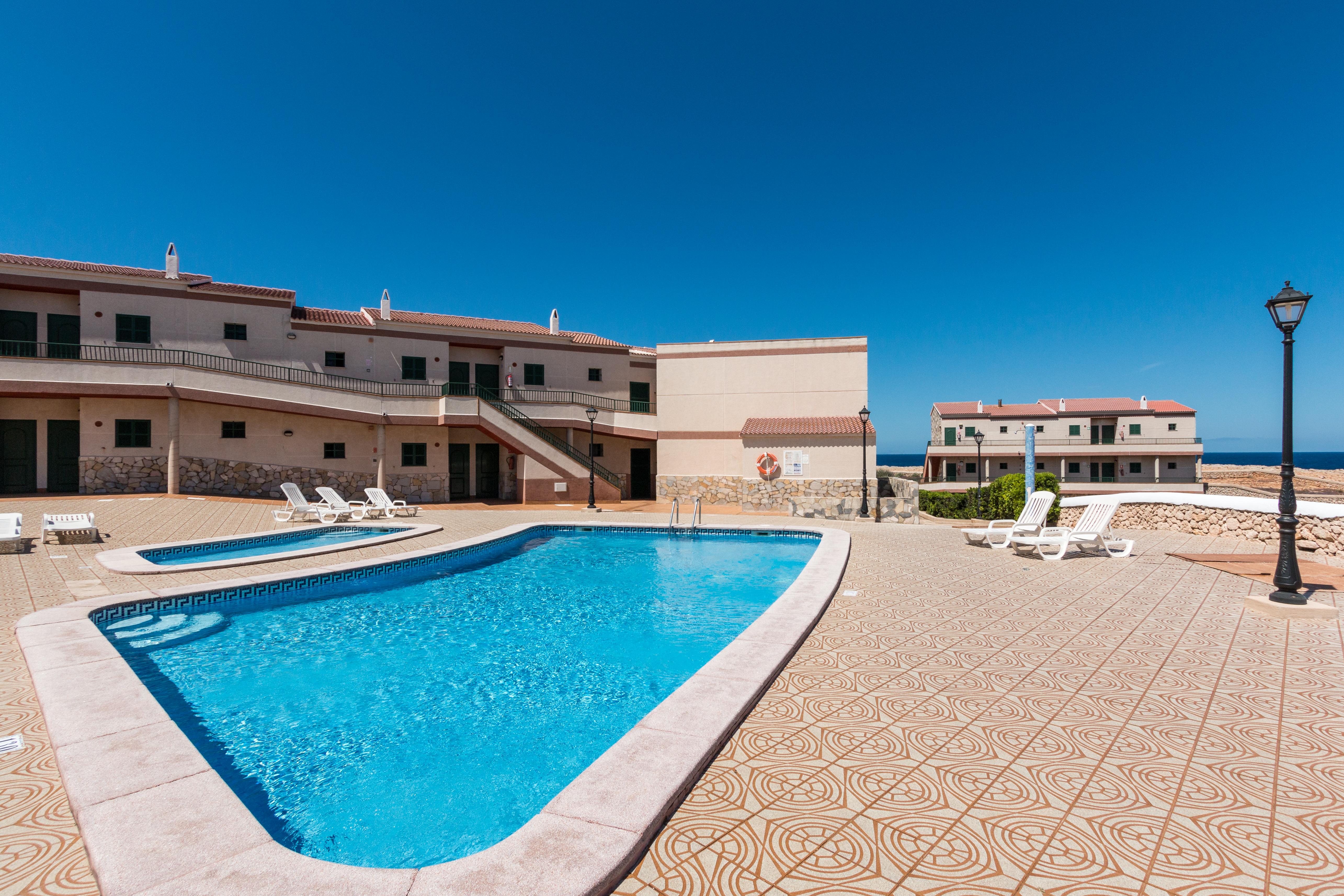 Apartamentos Moon Dreams Cabo De Banos Cala'N Blanes  Eksteriør bilde
