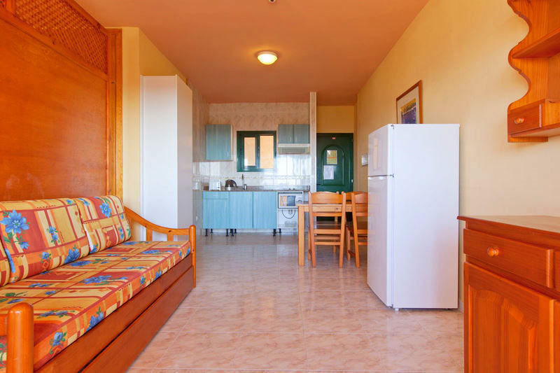 Apartamentos Moon Dreams Cabo De Banos Cala'N Blanes  Eksteriør bilde