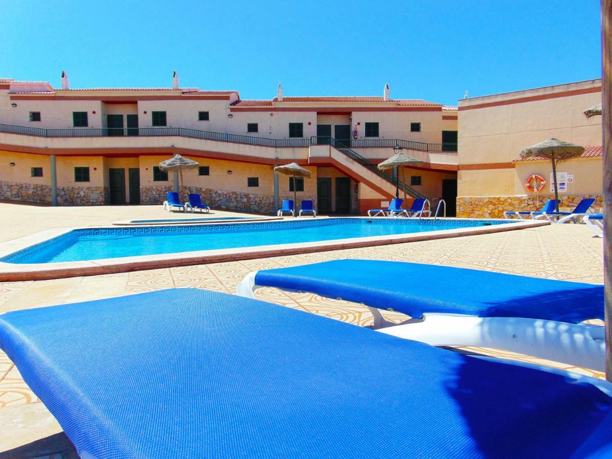 Apartamentos Moon Dreams Cabo De Banos Cala'N Blanes  Eksteriør bilde