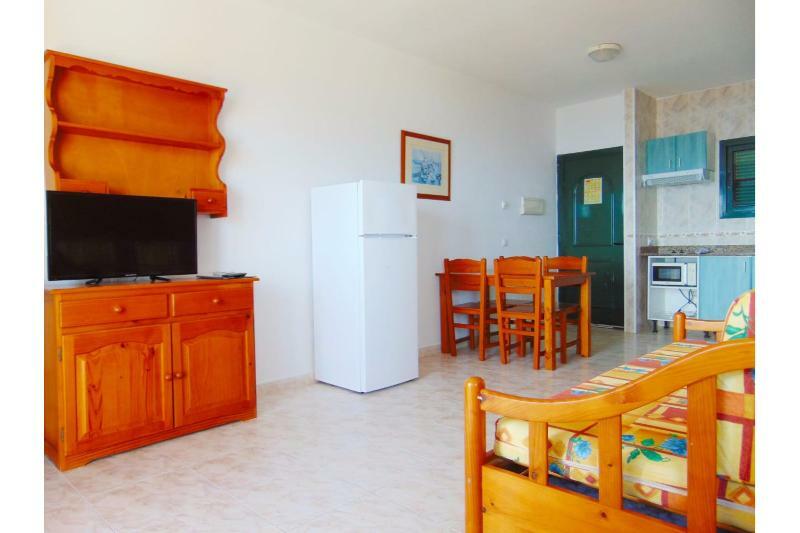 Apartamentos Moon Dreams Cabo De Banos Cala'N Blanes  Eksteriør bilde